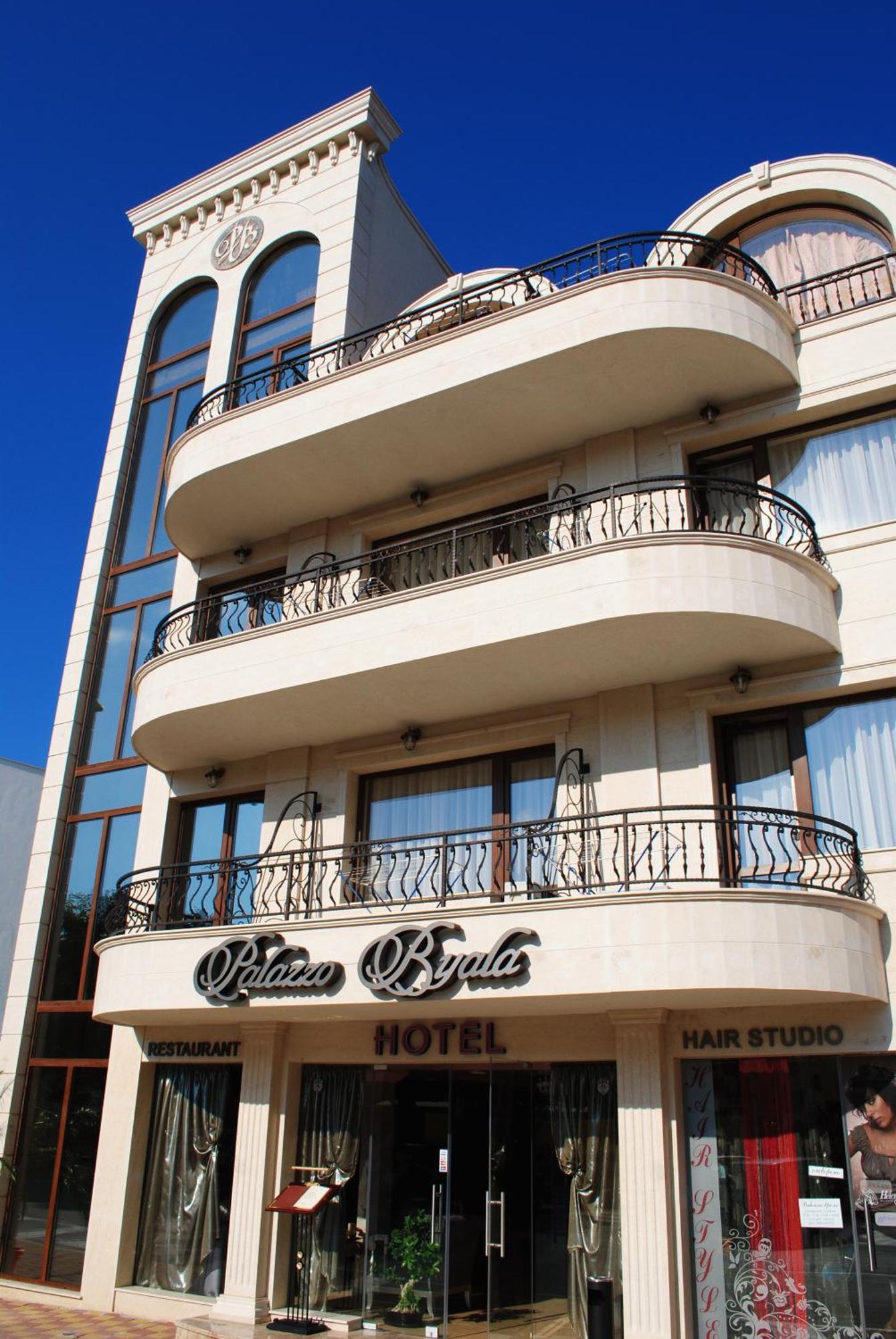 ביאלה Guest House Palazzo מראה חיצוני תמונה