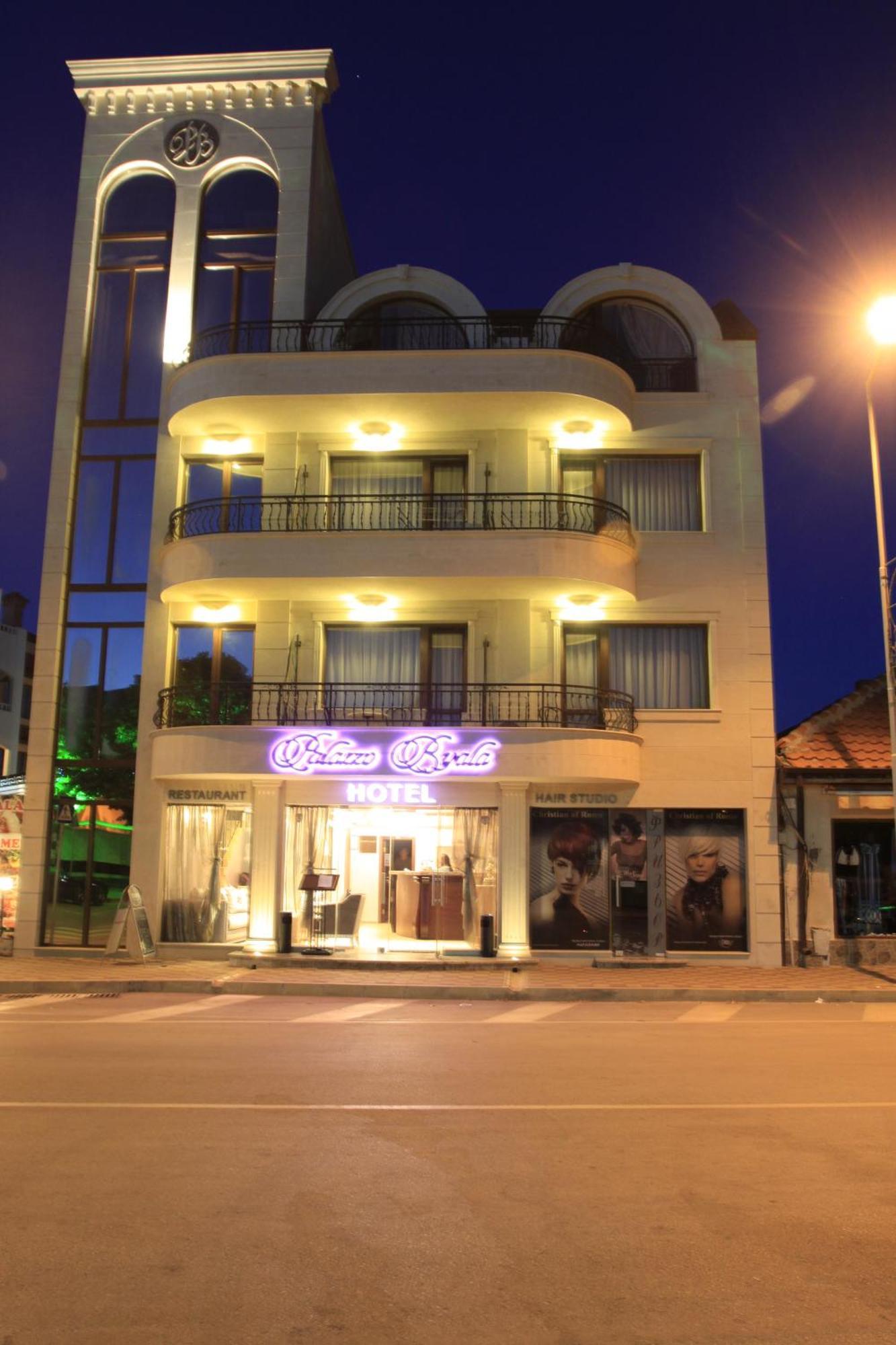 ביאלה Guest House Palazzo מראה חיצוני תמונה